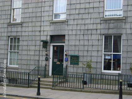 B&B Aberdeen