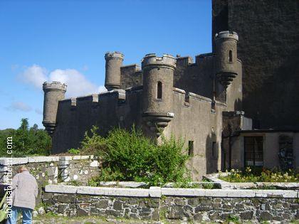 Dunvegan Towers
