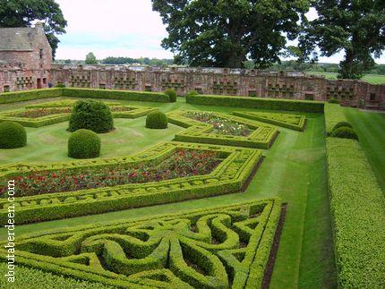 Edzell Castle Gardens