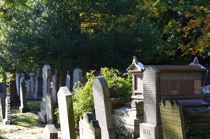 Graveyard St Machar's Cathedral