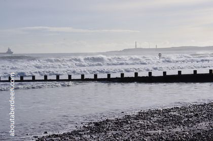 High Tide Aberdeen Beach