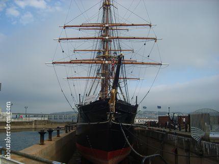 RRS Discovery Ship